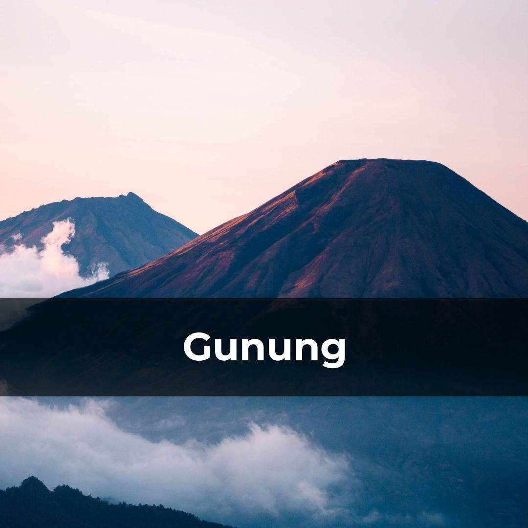 Potret pemandangan gunung