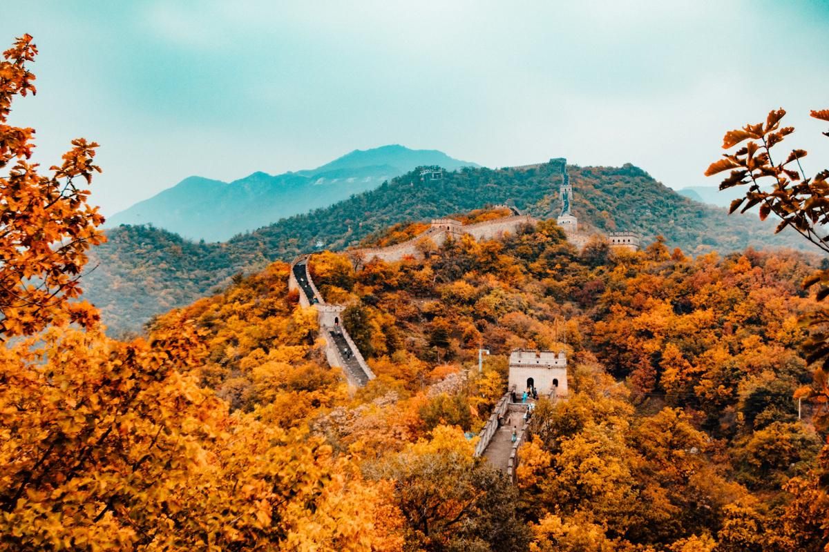Potret The Great Wall China saat musim gugur 