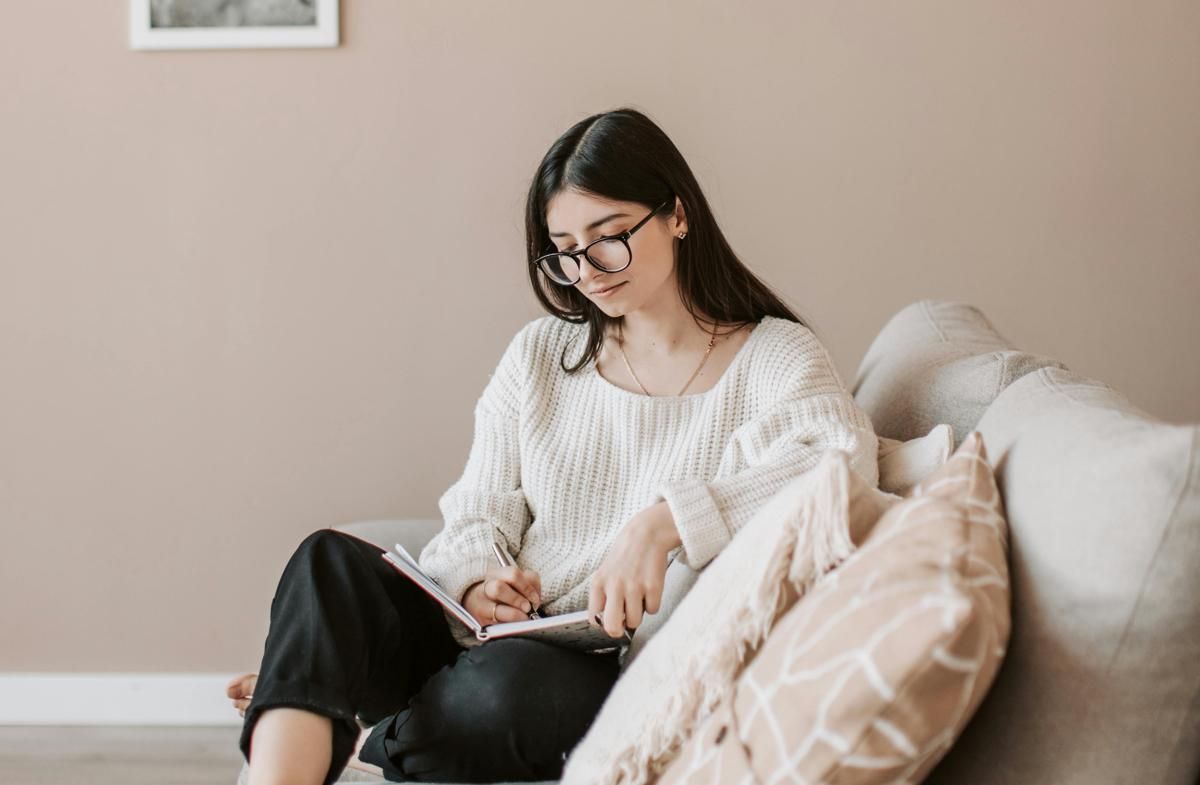 ilustrasi journaling