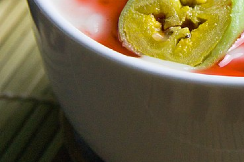 Potret es pisang ijo khas Makassar