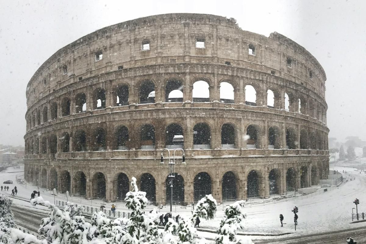 Potret suasana musim dingin di Roma, Italia