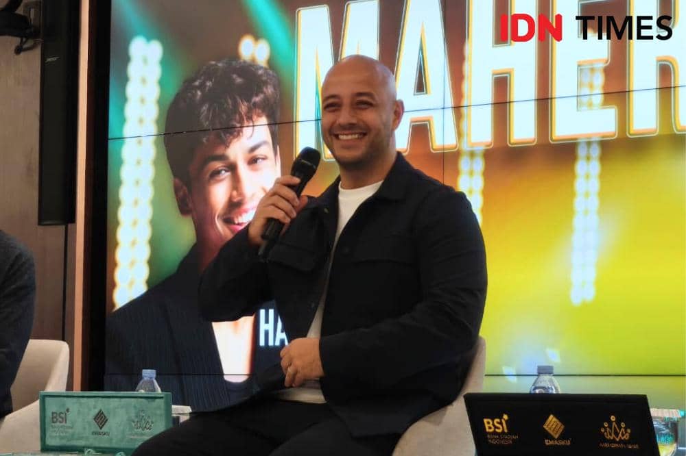 Potret Maher Zain saat sesi konferensi pers di Jakarta, Jumat (7/11/2025)