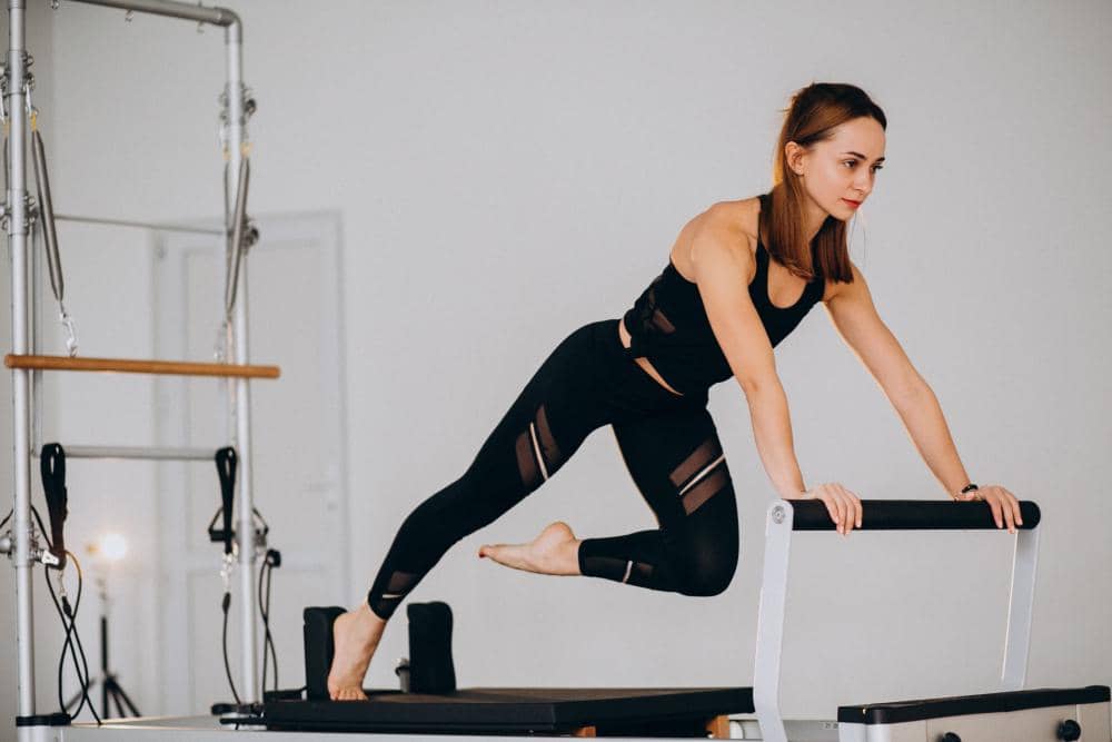 ilustrasi olahraga pilates