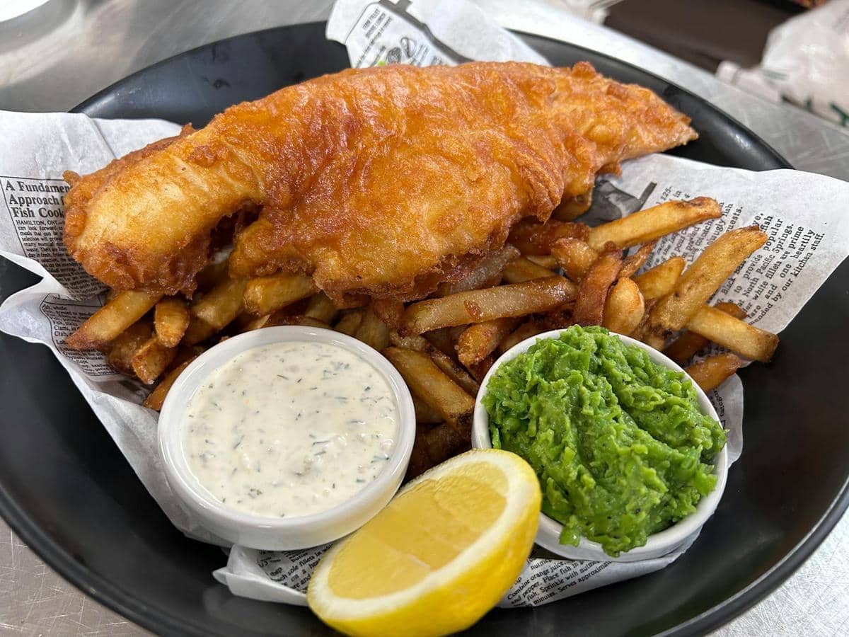 ilustrasi fish and chips