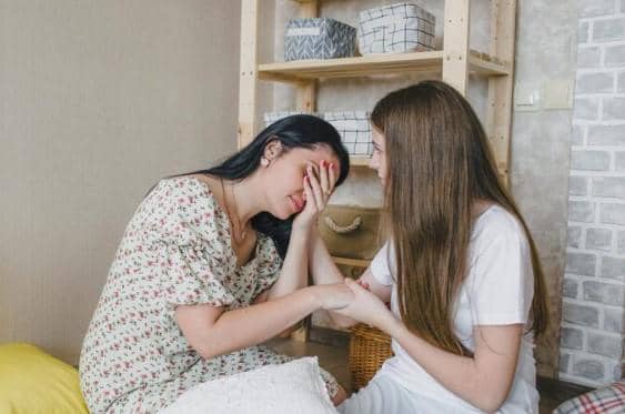 ilustrasi curhat dengan sahabat