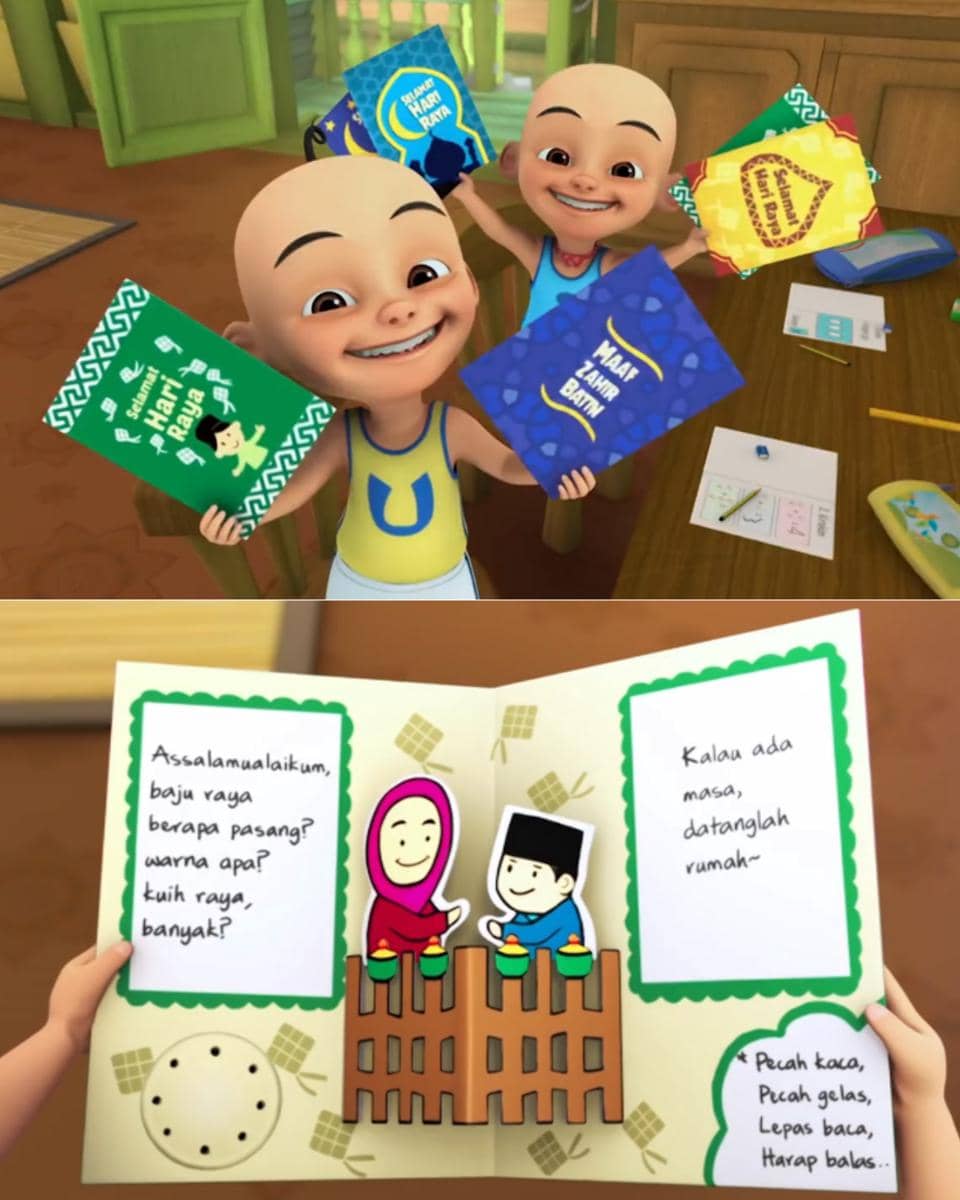 kartu ucapan hari raya milik Kak Ros yang dipegang Upin dan Ipin