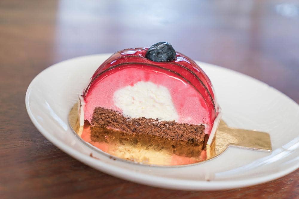 Resep Raspberry Mousse Cake Dome Style | IDN Times
