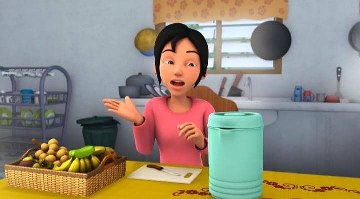 Kak Ros membuat es krim pisang di Upin & Ipin.