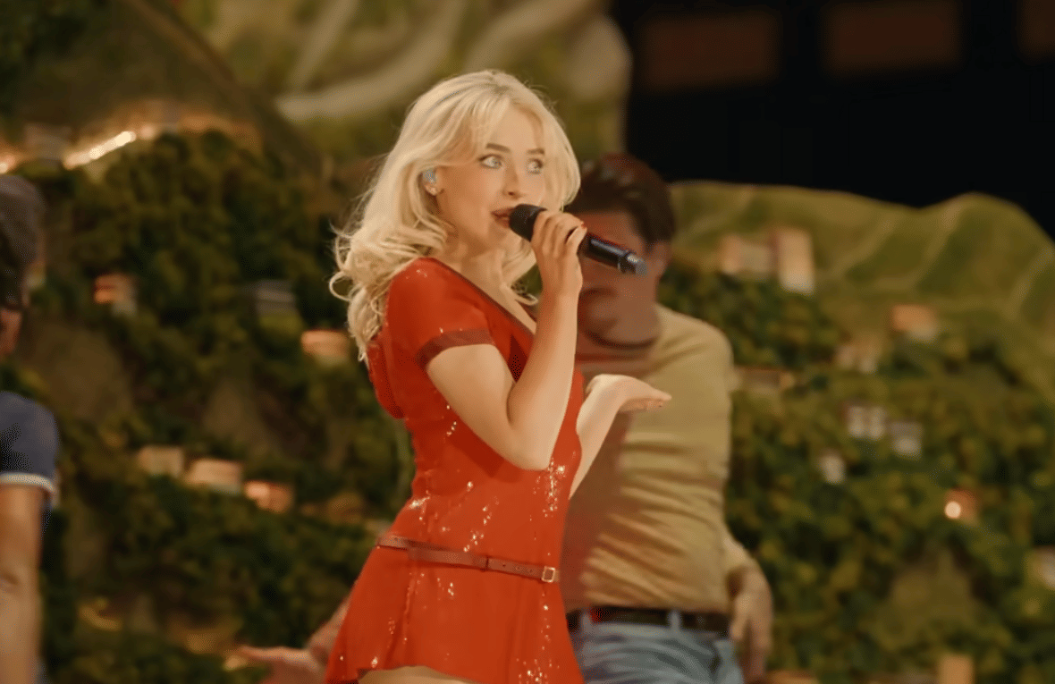 Sabrina Carpenter di Coachella 2026