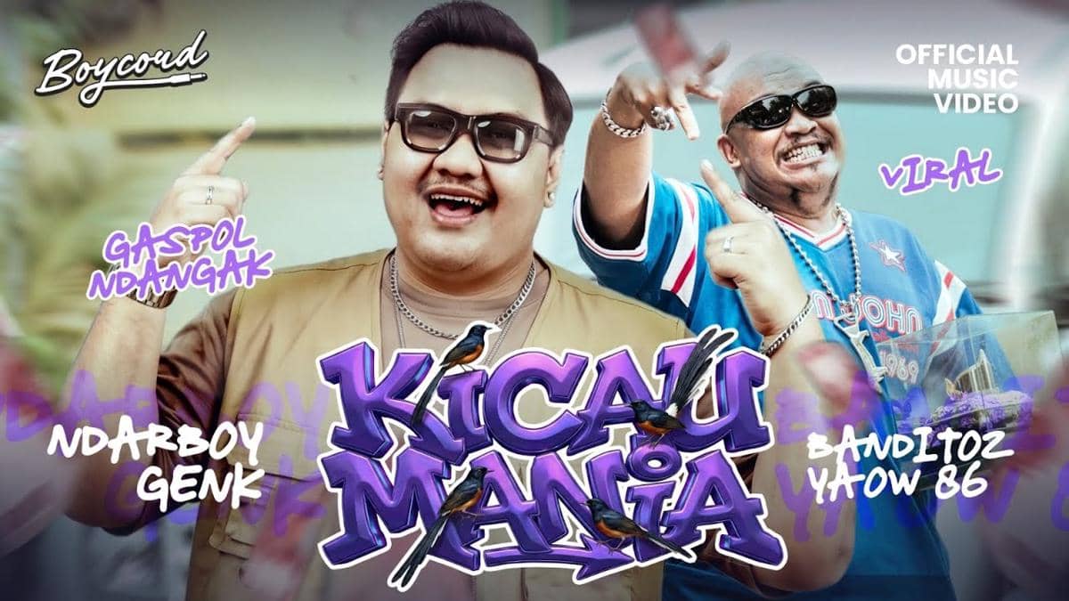 Cuplikan video klip lagu Kicau Mania
