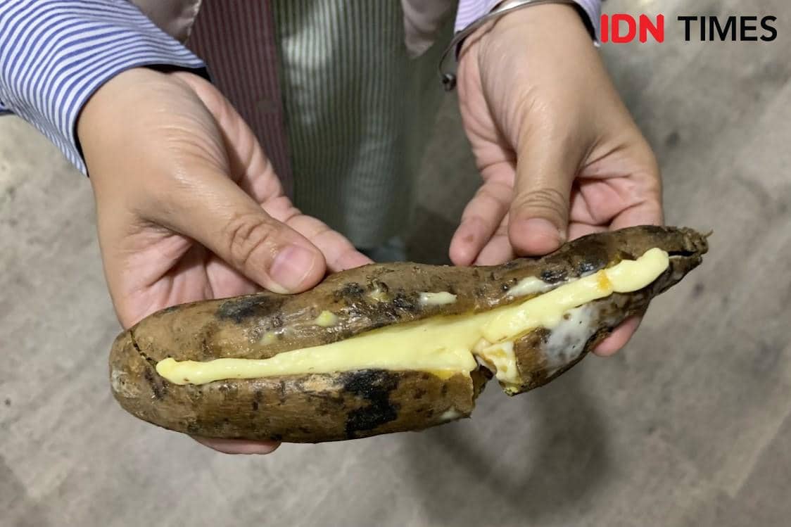 Potret Ubi Cilembu Cream Cheese ala AEON 