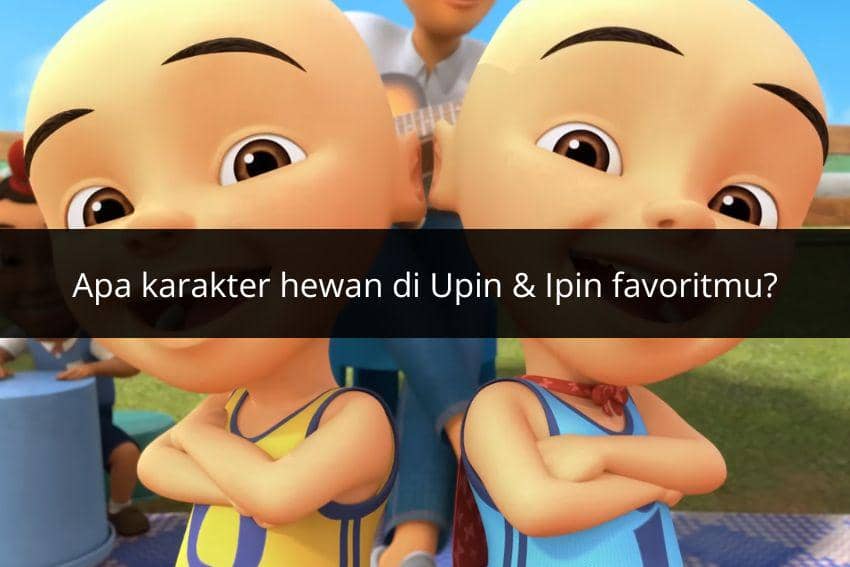 Dua karakter animasi kembar dari serial Upin & Ipin tersenyum dengan latar suasana ceria di luar ruangan.