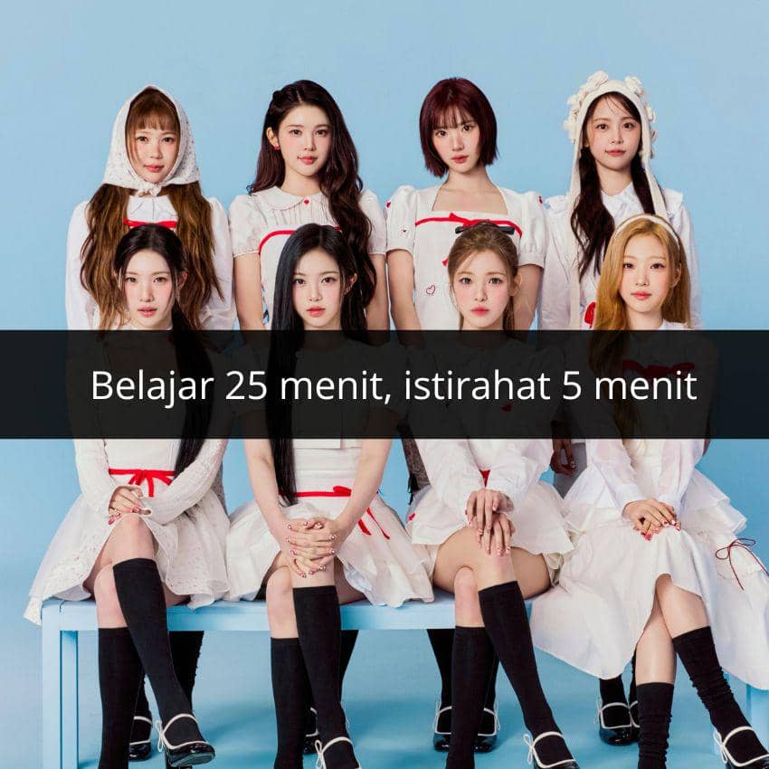 Delapan perempuan berbusana putih dengan aksen merah berpose di depan latar biru dengan teks motivasi belajar di tengah gambar.