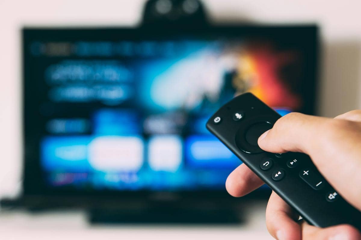 Panduan Lengkap Menonton Siaran TV di Laptop Tanpa Kuota Internet Secara Legal
