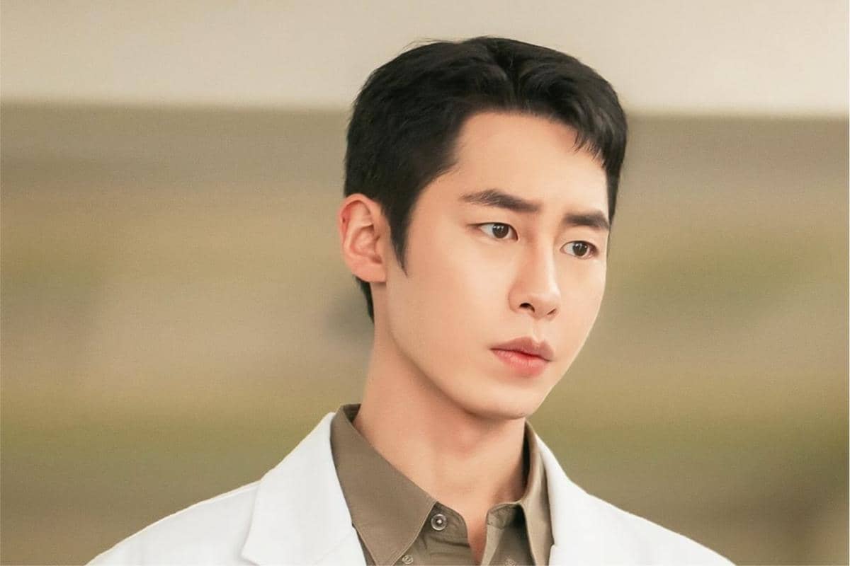 Lee Jae Wook di drakor Doctor on the Edge