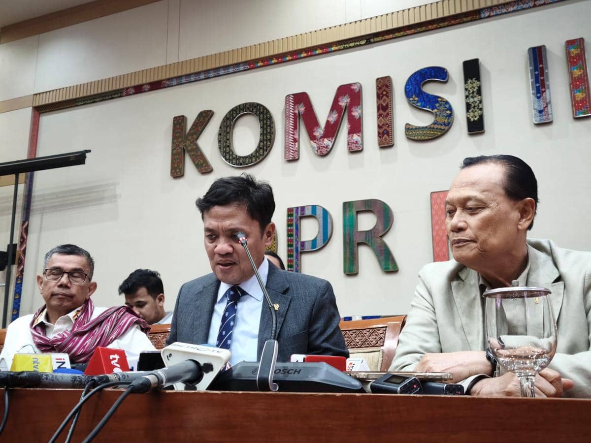 PERKUAT PEMBERANTASAN KORUPSI, KOMISI III DPR TARGETKAN RUU PERAMPASAN ASET DISAHKAN DESEMBER 2026