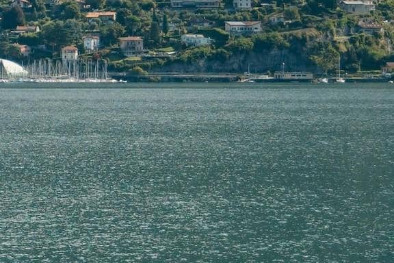 Potret Lake Como di Italia