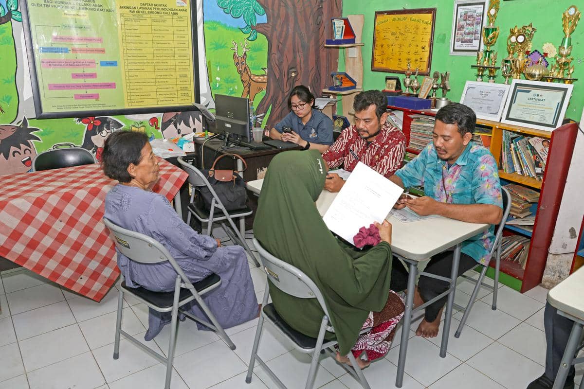 ASN di Balai RW Surabaya Kembali Layani Warga | IDN Times Jatim