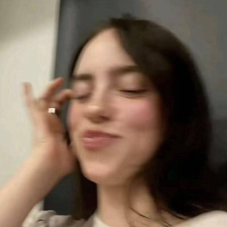 Billie Eilish.jpg